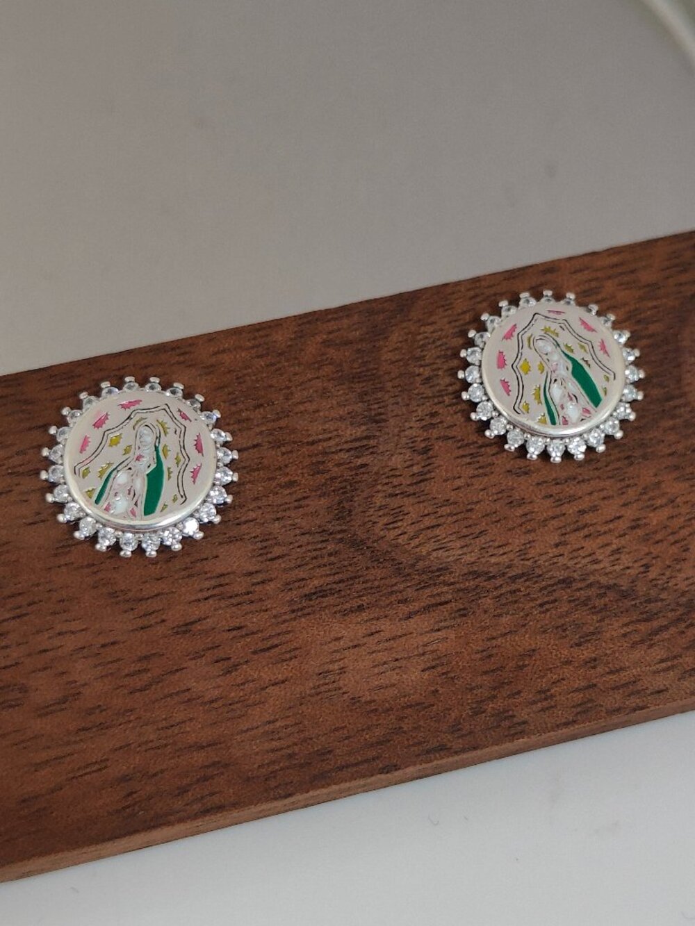 Virgin of GUADALUPE Stud Earring Round Earring S925 Sterling Silver